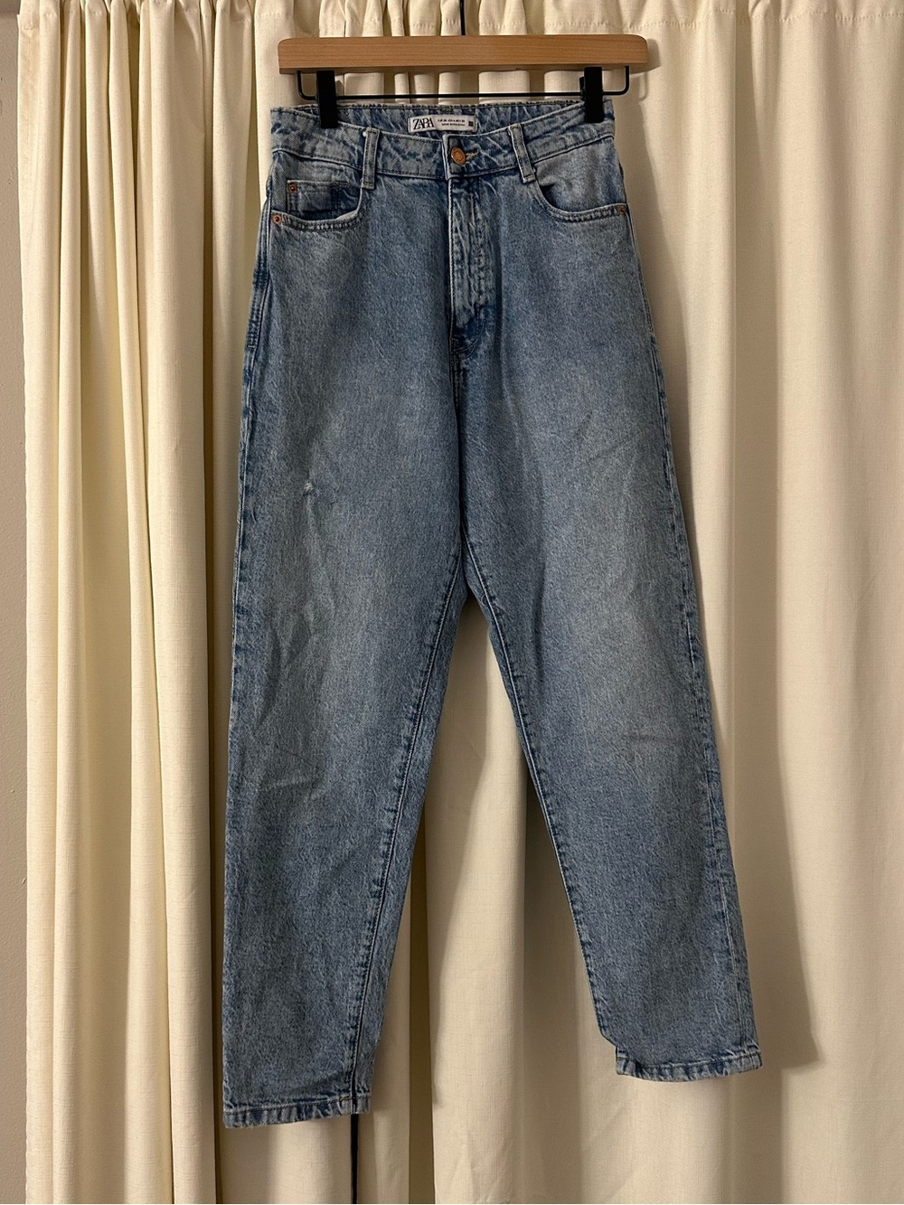 Zara Jeans